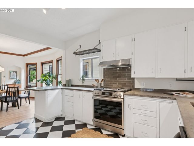 1415 Se 50TH Ave, Portland, OR 97215