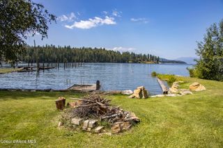 5 Blue Heron Ln, Hope, ID 83836