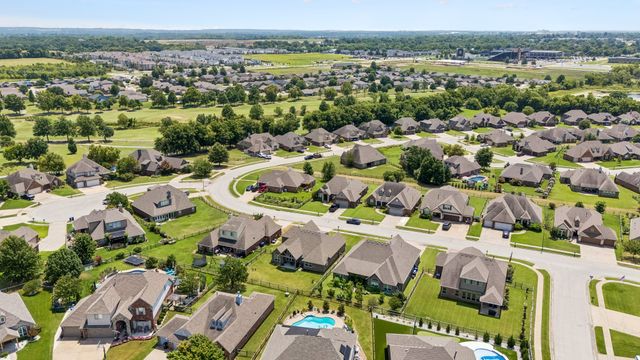 1708 E Fargo Street, Broken Arrow, OK 74012
