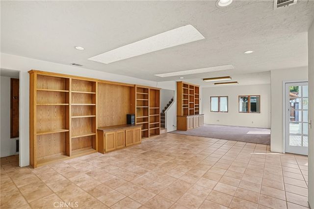 914 S McClelland, Santa Maria, CA 93454