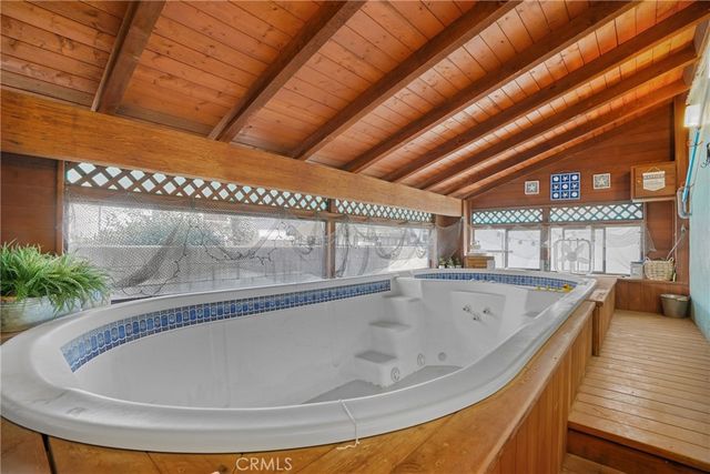 914 S McClelland, Santa Maria, CA 93454