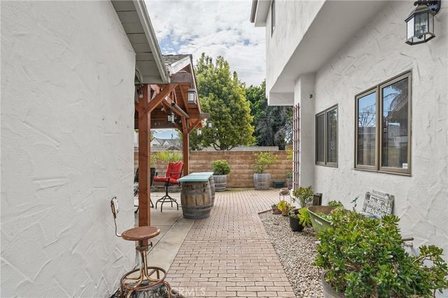 914 S McClelland, Santa Maria, CA 93454