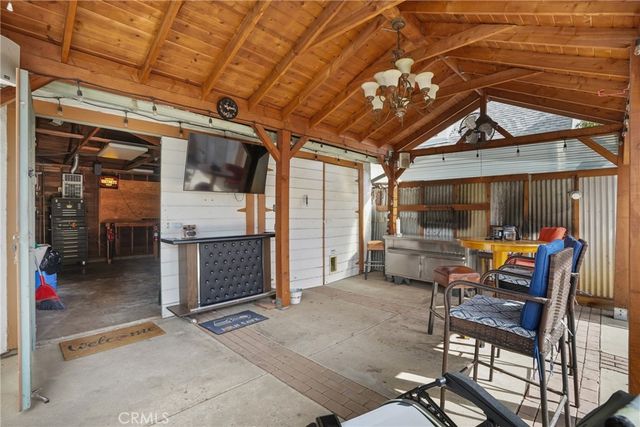 914 S McClelland, Santa Maria, CA 93454