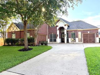 25618 Canyon Crossing Drive, Richmond, TX 77406