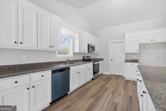 138 Airport Road 14, Canon, GA 30520