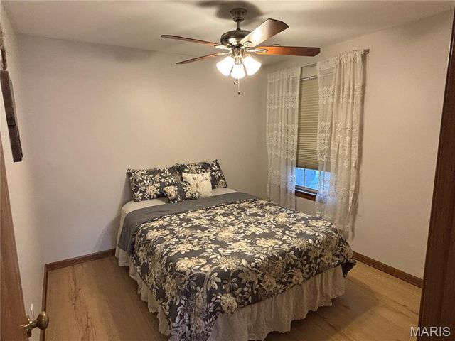 3115 Autumn Trace Drive, Maryland Heights, MO 63043