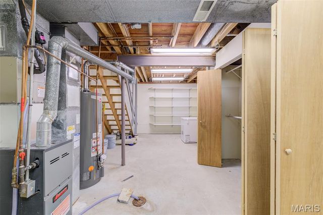 3115 Autumn Trace Drive, Maryland Heights, MO 63043