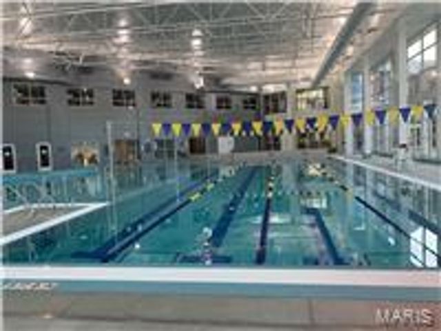 3115 Autumn Trace Drive, Maryland Heights, MO 63043