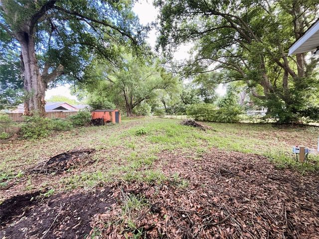 121 MARIS COURT, Lakeland, FL 33809