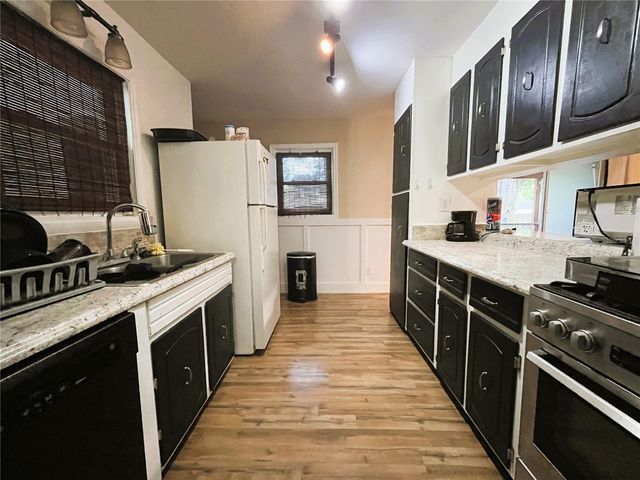 121 MARIS COURT, Lakeland, FL 33809