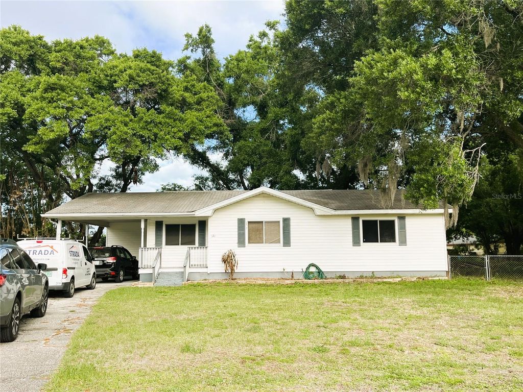 121 MARIS COURT, Lakeland, FL 33809