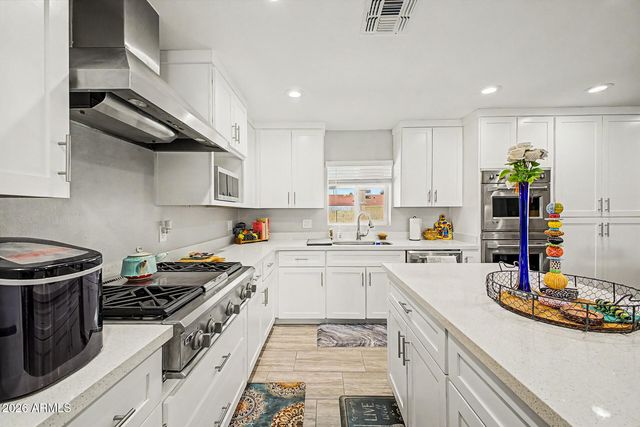 5919 S JENTILLY Lane, Tempe, AZ 85283