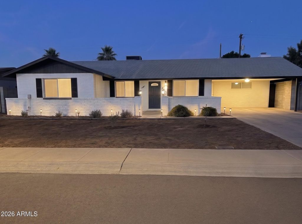 Image 2 of property listing at 5919 S JENTILLY Lane, Tempe, AZ 85283