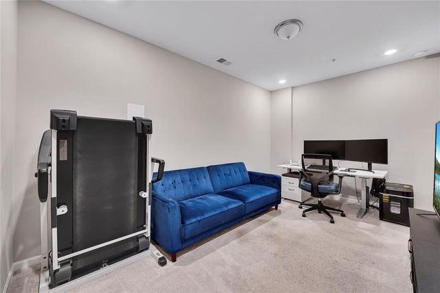 270 Commons Avenue, Woodstock, GA 30188