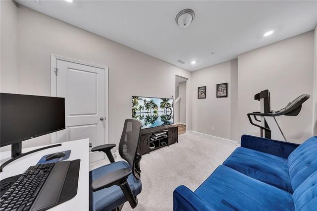 270 Commons Avenue, Woodstock, GA 30188