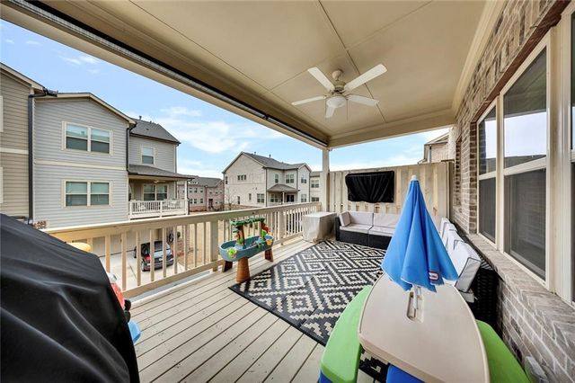 270 Commons Avenue, Woodstock, GA 30188