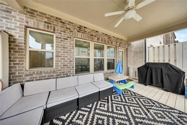 270 Commons Avenue, Woodstock, GA 30188