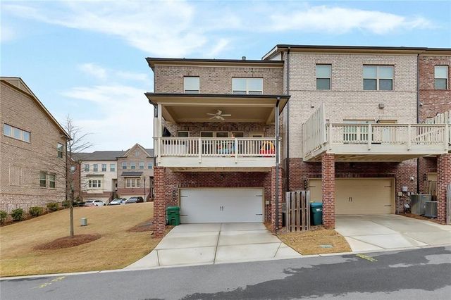 270 Commons Avenue, Woodstock, GA 30188