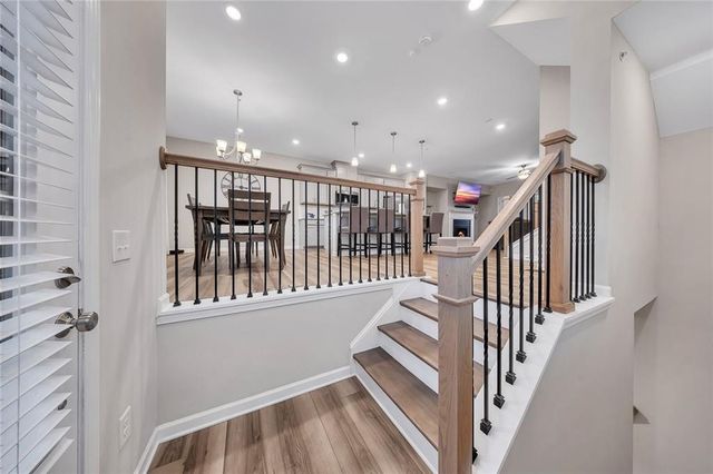 270 Commons Avenue, Woodstock, GA 30188