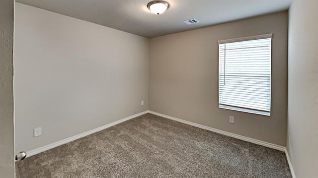 4304 Colt Drive, Mustang, OK 73064