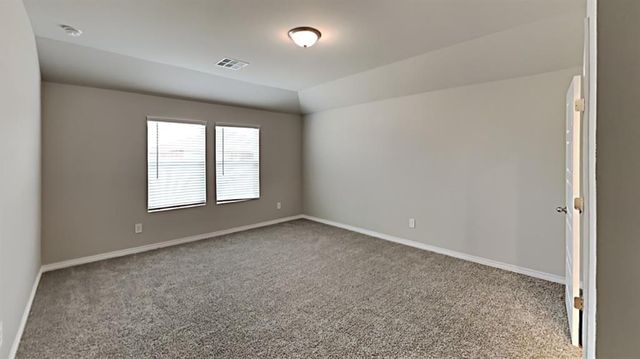 4304 Colt Drive, Mustang, OK 73064