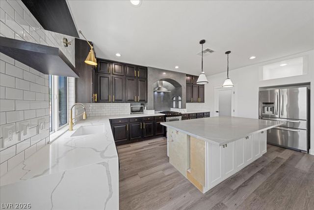6050 Belvedere Canyon Avenue, Las Vegas, NV 89139