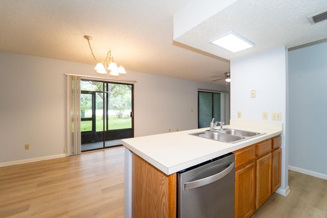 23 Catalonia Ct, St Augustine, FL 32086