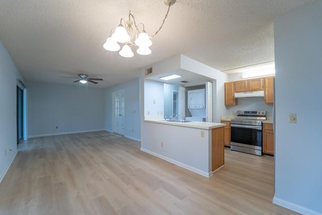 23 Catalonia Ct, St Augustine, FL 32086