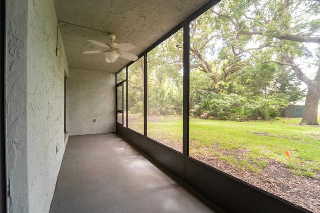 23 Catalonia Ct, St Augustine, FL 32086