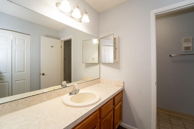 23 Catalonia Ct, St Augustine, FL 32086