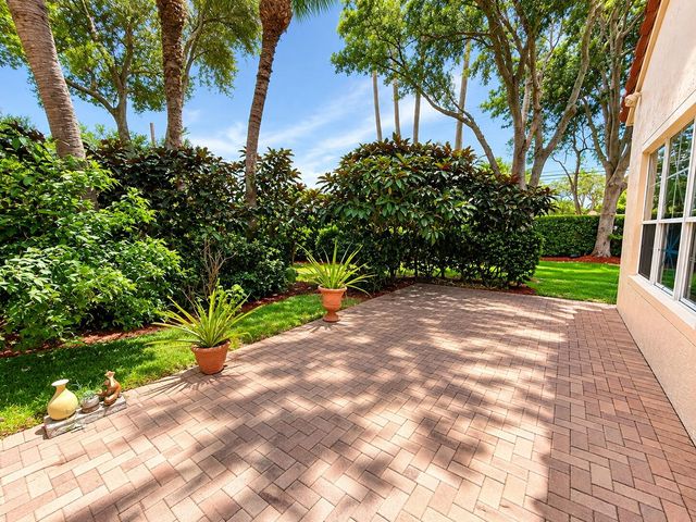 6525 GARDE Road, Boynton Beach, FL 33472