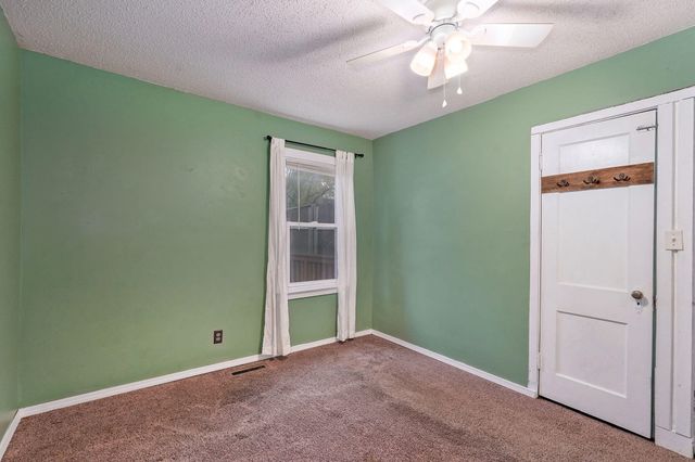 2258 N Roosevelt Avenue, Springfield, MO 65803