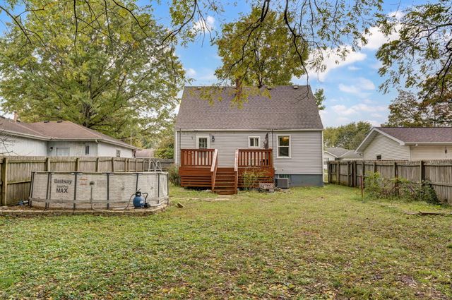 2258 N Roosevelt Avenue, Springfield, MO 65803