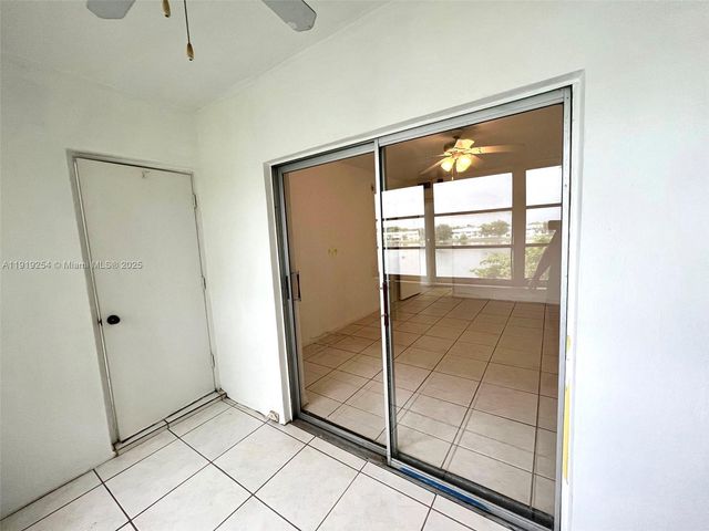 18900 NE 3rd Ct 531, Miami, FL 33179