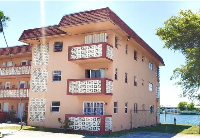 18900 NE 3rd Ct 531, Miami, FL 33179