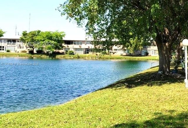 18900 NE 3rd Ct 531, Miami, FL 33179