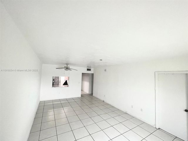18900 NE 3rd Ct 531, Miami, FL 33179