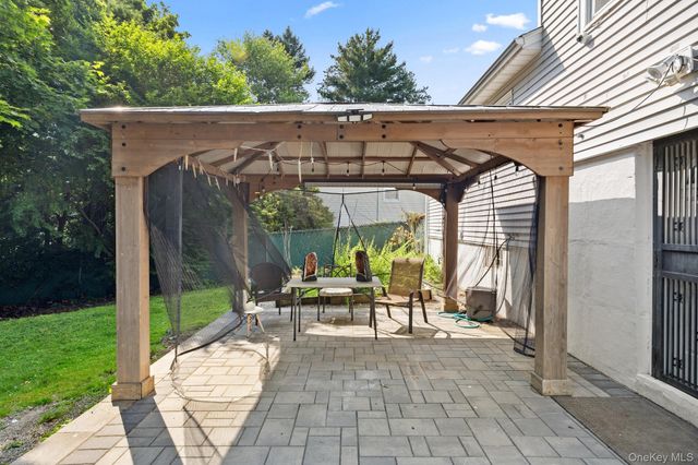 21 Joyce Road, Hartsdale, NY 10530