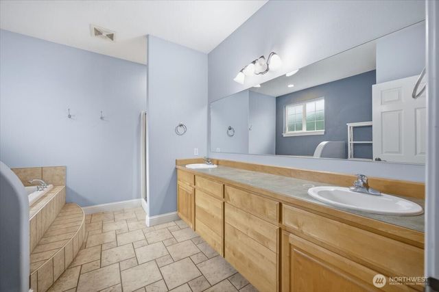 1107 SE Harvest Drive, College Place, WA 99324