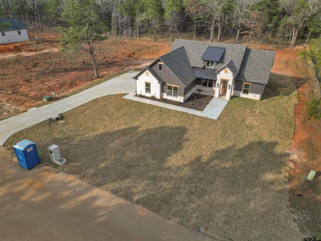 19446 Cedarpark Pl, Lindale, TX 75771