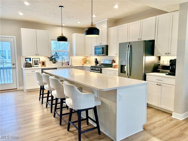 1465 Caymus Court, Avon, OH 44011