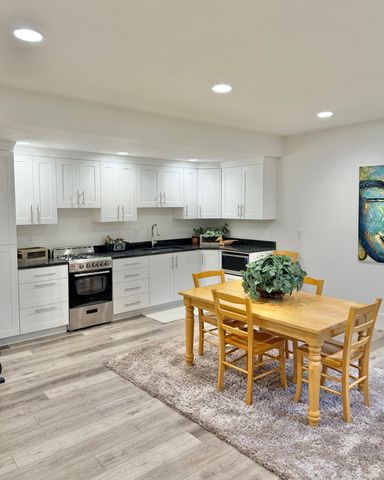 1130 W FAWN DR, Pleasant View, UT 84414