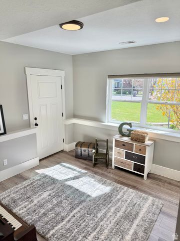 1130 W FAWN DR, Pleasant View, UT 84414
