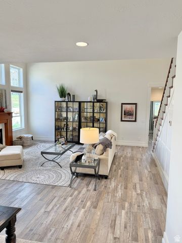1130 W FAWN DR, Pleasant View, UT 84414