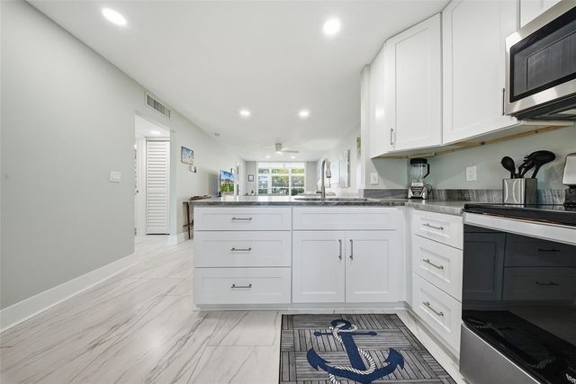 4651 LAKE VILLA DRIVE, Clearwater, FL 33762