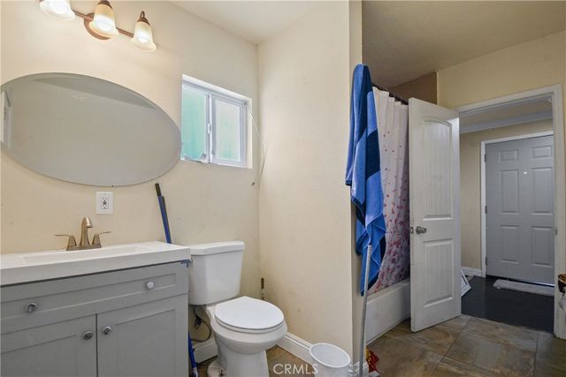 9307 Beach, Los Angeles, CA 90002