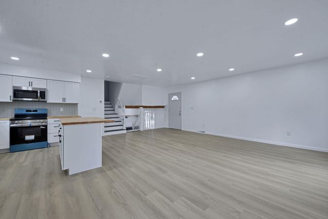 5330 Torchwood Loop W, Columbus, OH 43229
