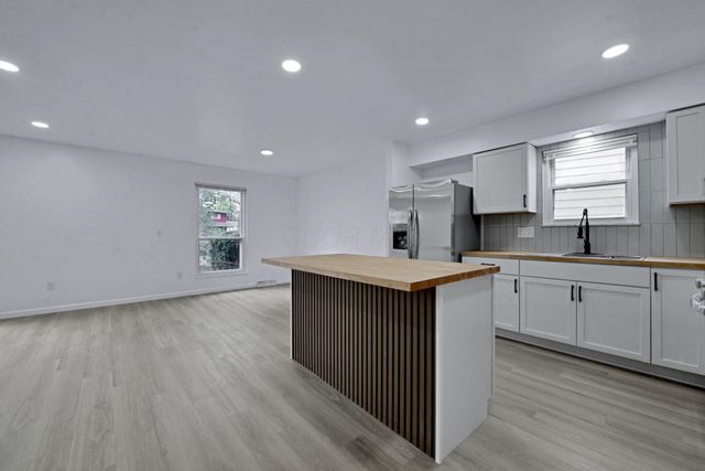 5330 Torchwood Loop W, Columbus, OH 43229