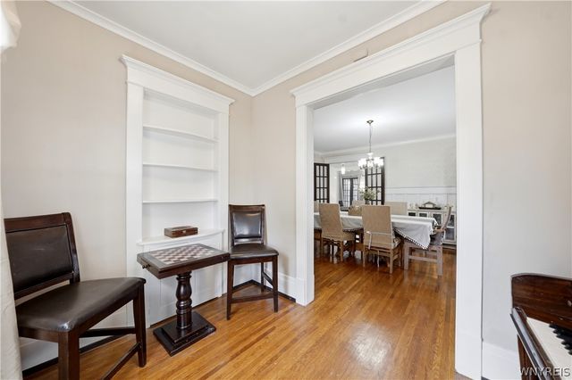 40 Jewett Parkway, Buffalo, NY 14214