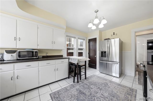 40 Jewett Parkway, Buffalo, NY 14214